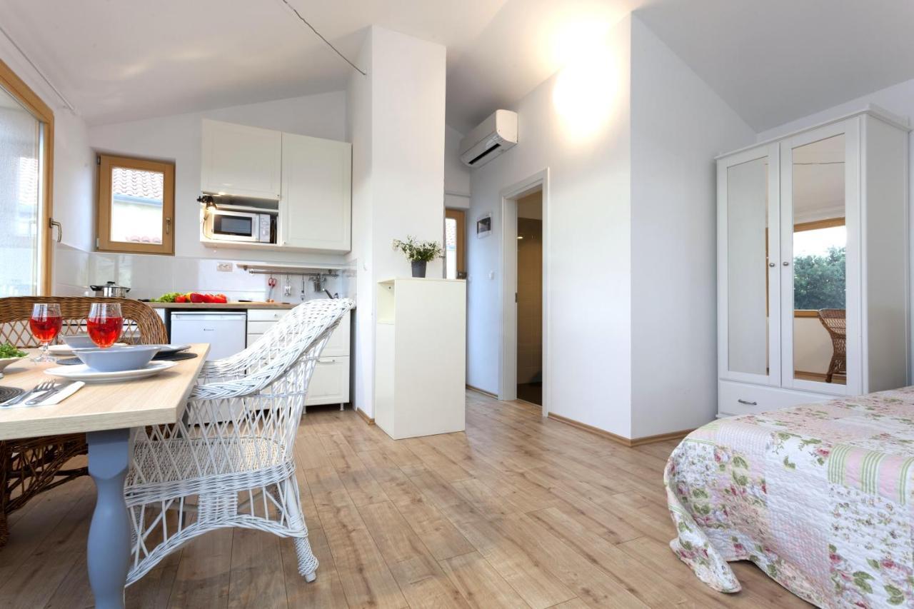 Studio Sea View Borik Rovinj Exterior foto